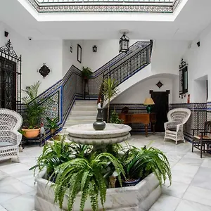 https://suites-machado.es-andalucia.com